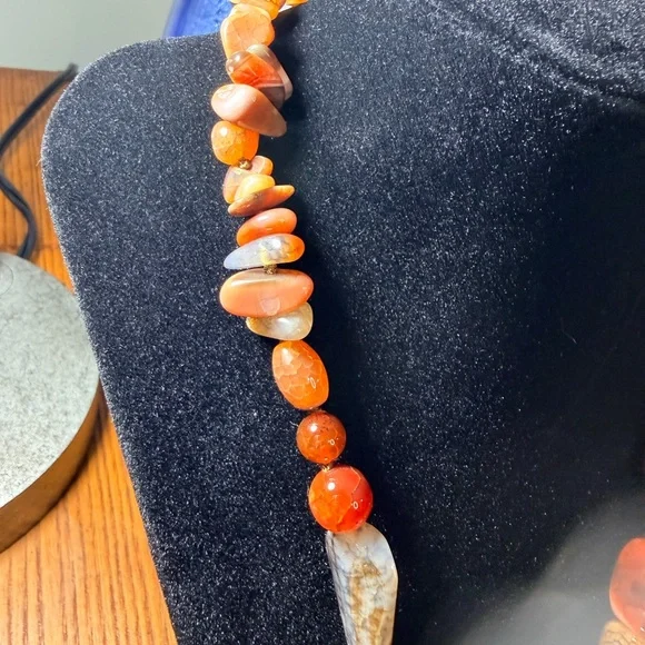 Snakeskin and Carnelian Agate Beaded Necklace - Picture 3 of 6